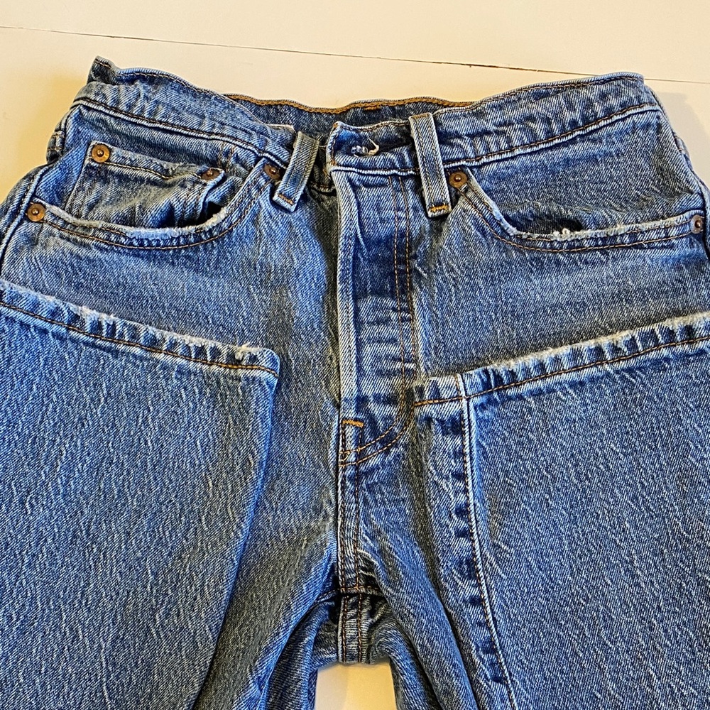 Levi 501 Original High Waisted women’s Size 26/30 - Picture 7 of 13